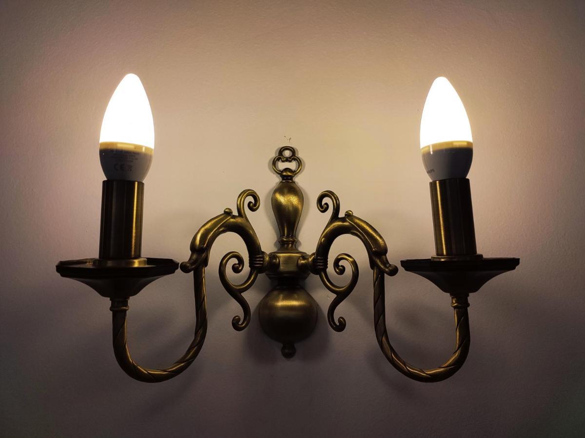 Guest Mansion, Гостински Палат Rostusa 외부 사진