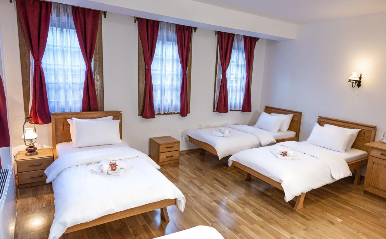 Guest Mansion, Гостински Палат Rostusa 외부 사진